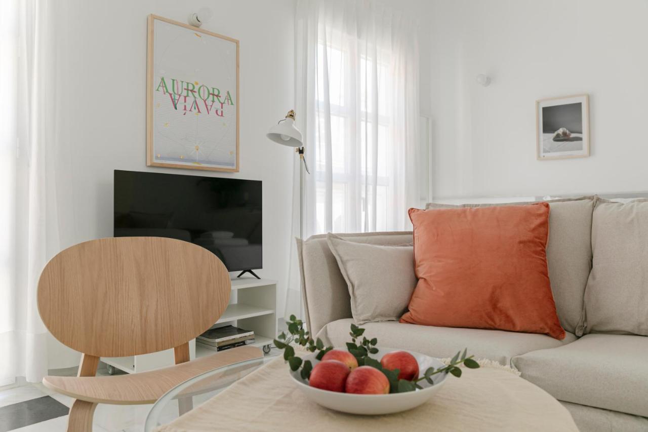 Aurora Terrace Apartments Севілья Екстер'єр фото