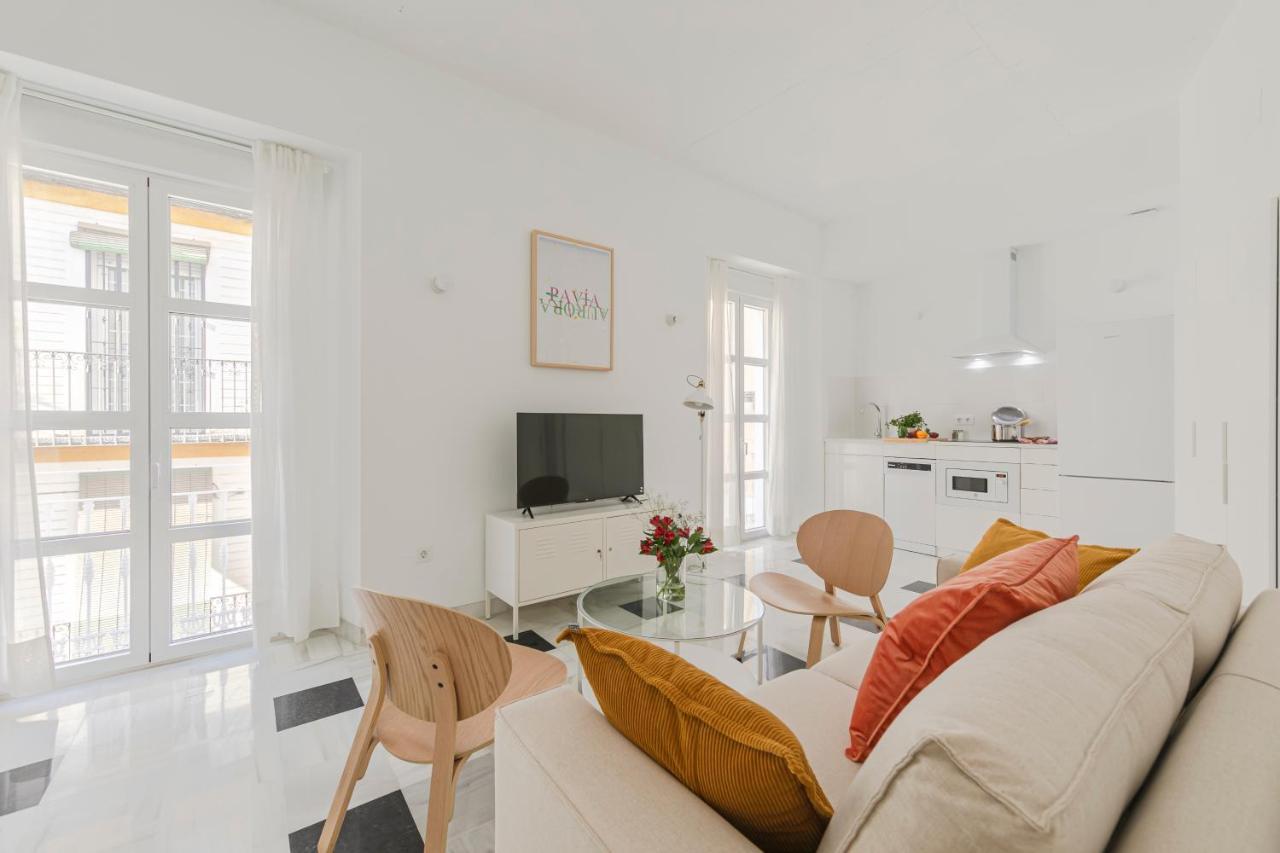 Aurora Terrace Apartments Севілья Екстер'єр фото