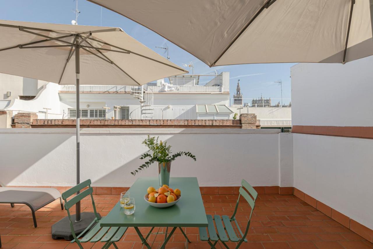 Aurora Terrace Apartments Севілья Екстер'єр фото