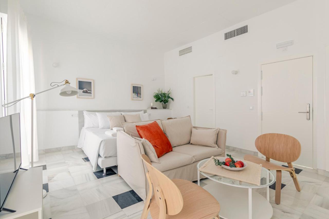 Aurora Terrace Apartments Севілья Екстер'єр фото