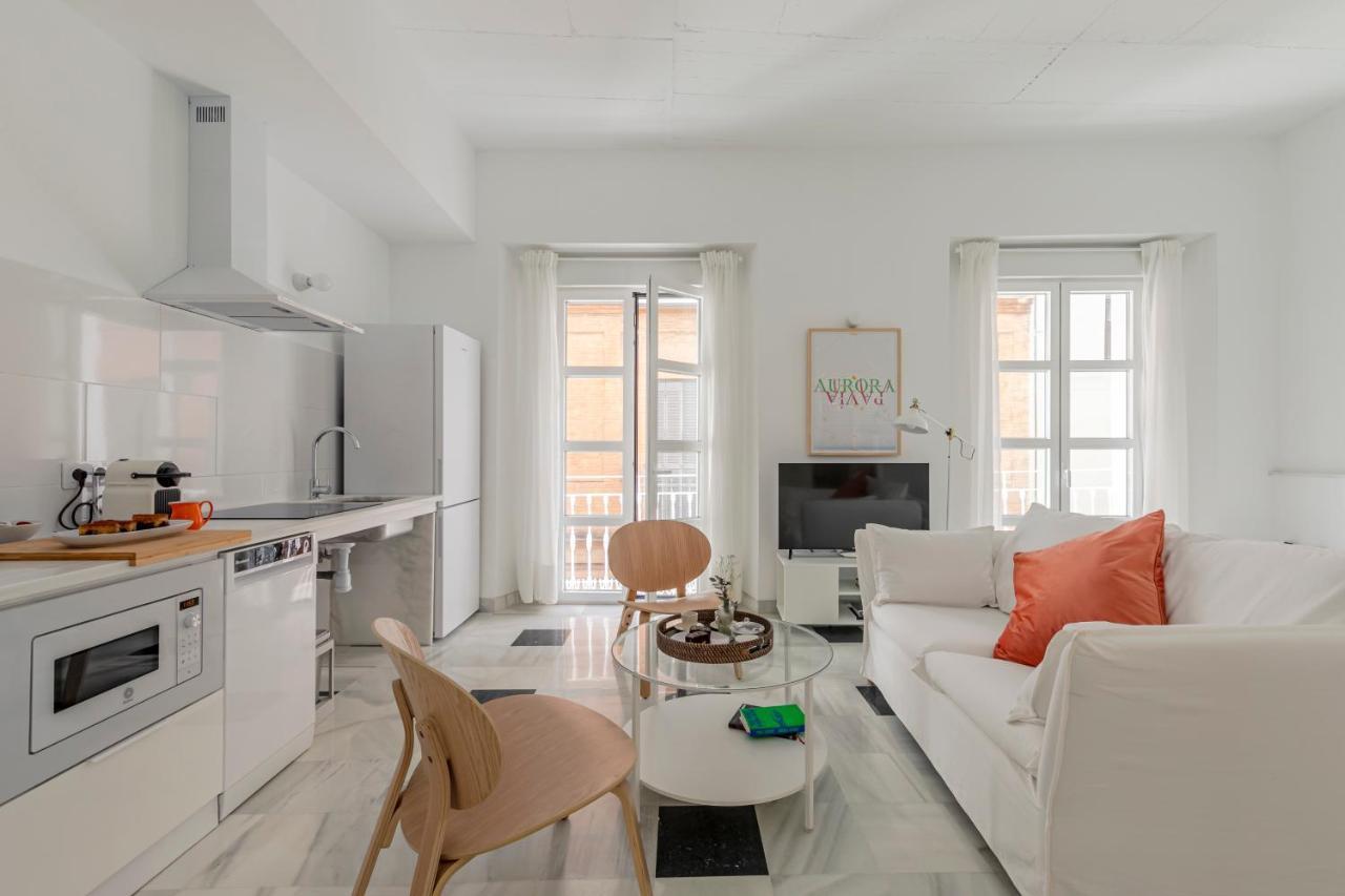 Aurora Terrace Apartments Севілья Екстер'єр фото