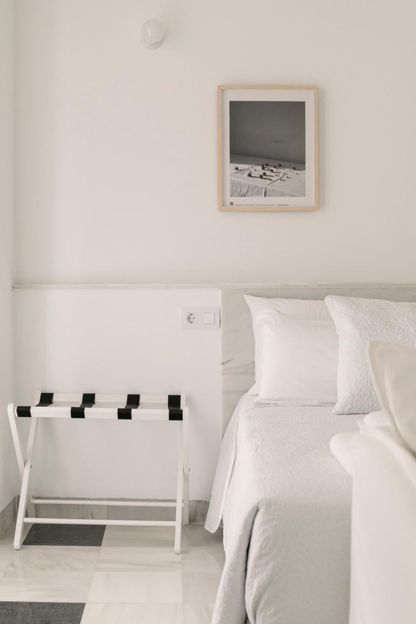 Aurora Terrace Apartments Севілья Екстер'єр фото